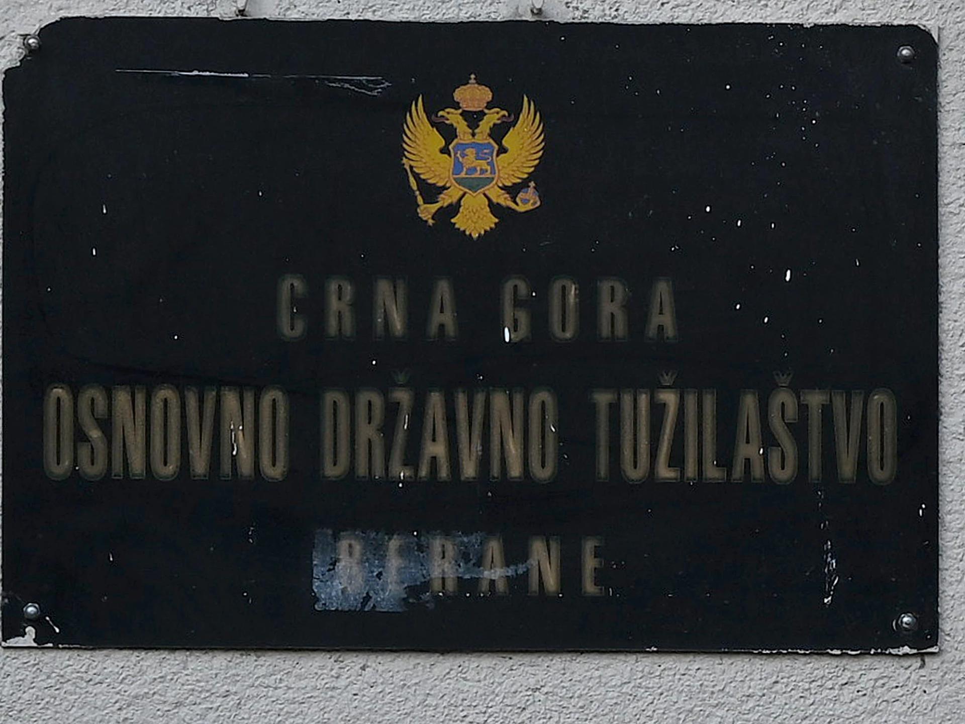 Card banner