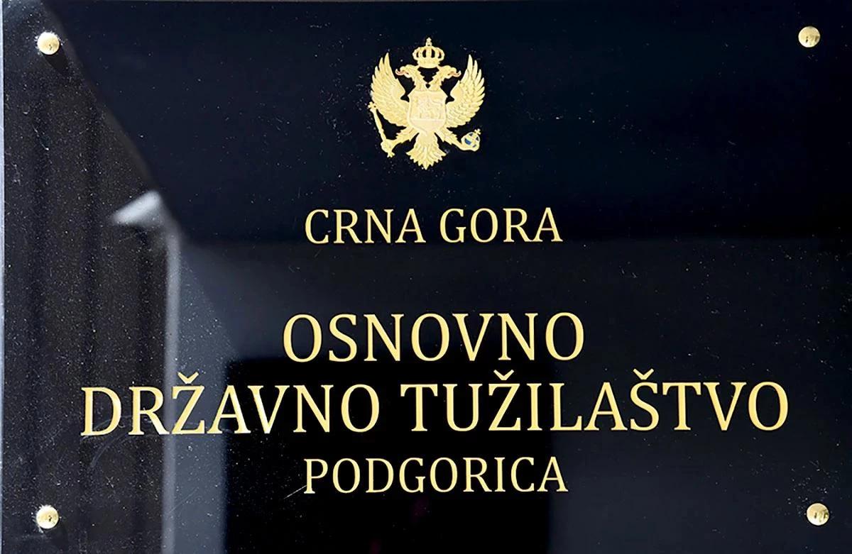 Card banner